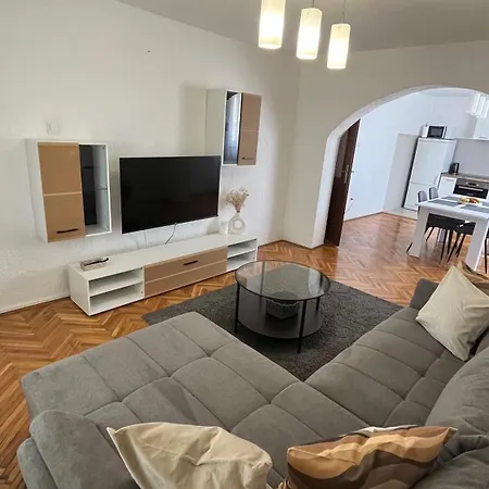 Ivan's Oasis Apartment Crikvenica