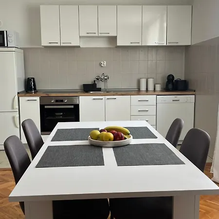 Ivan's Oasis Apartman Crikvenica